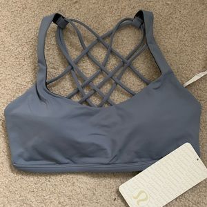 NWT Lululemon Sports bra